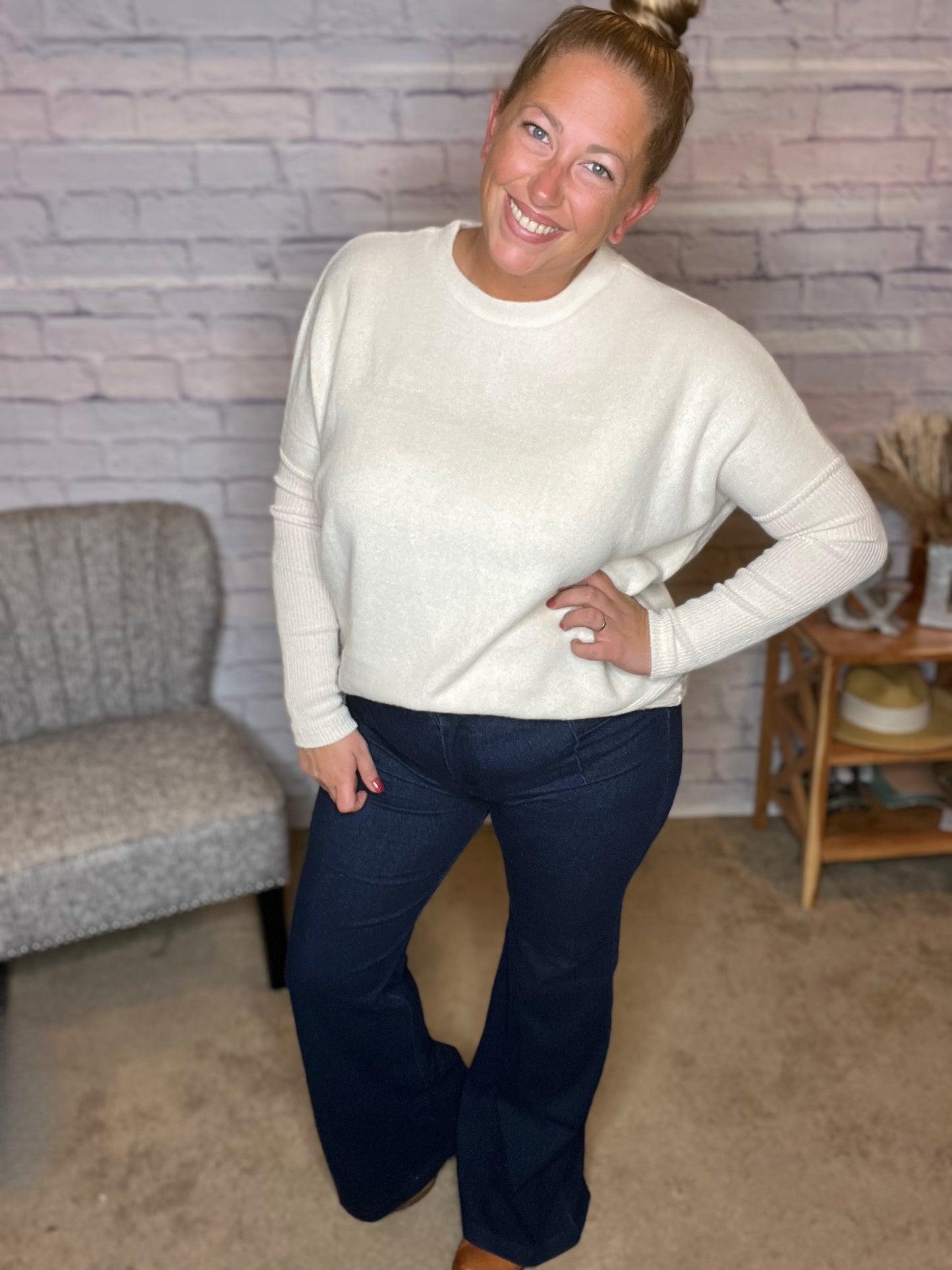 Cotton Stretch Twill Flared Pintuck Pants