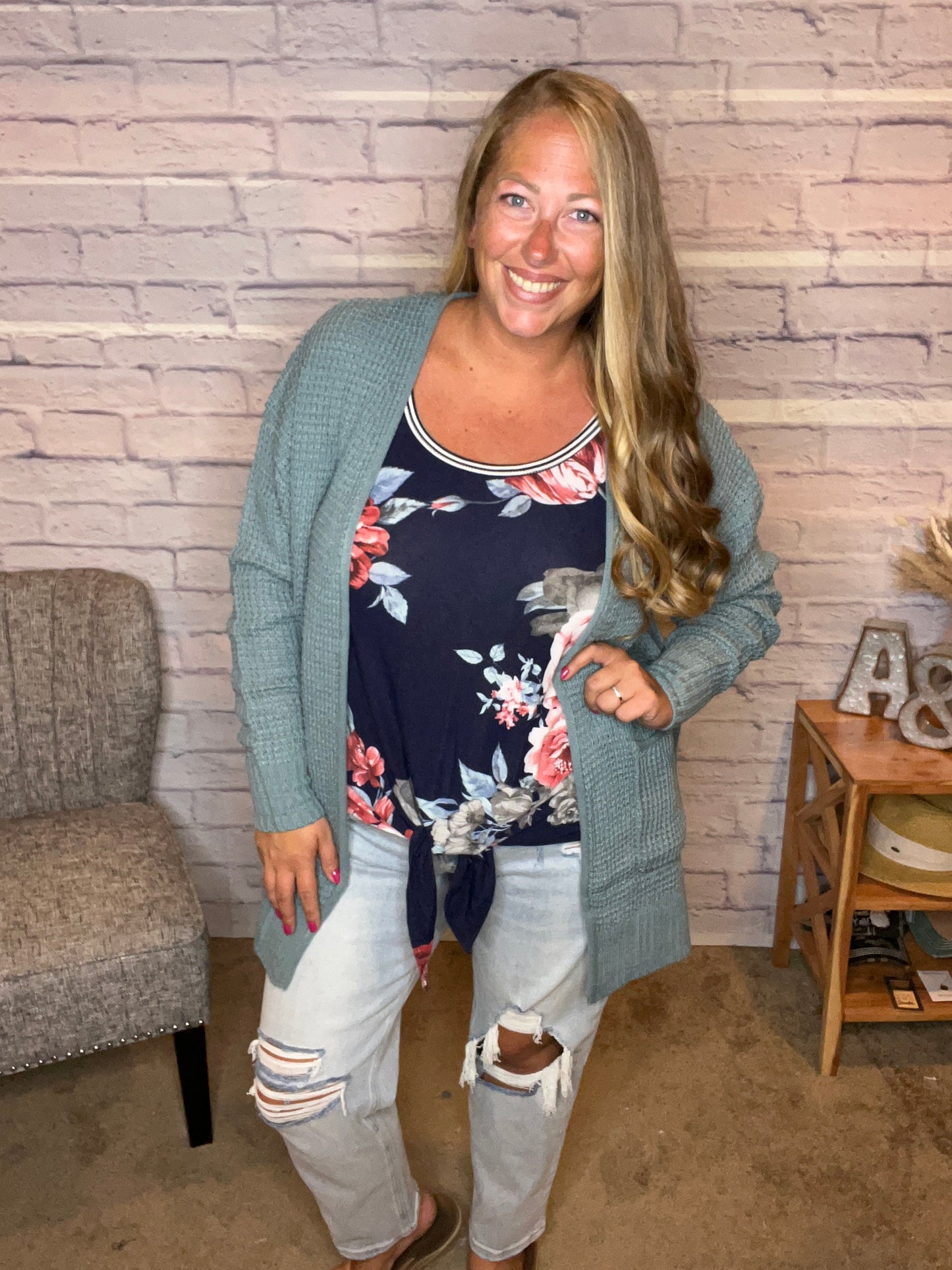 Vervet Ripped Stretch Mom Jean - Curvy Girl!