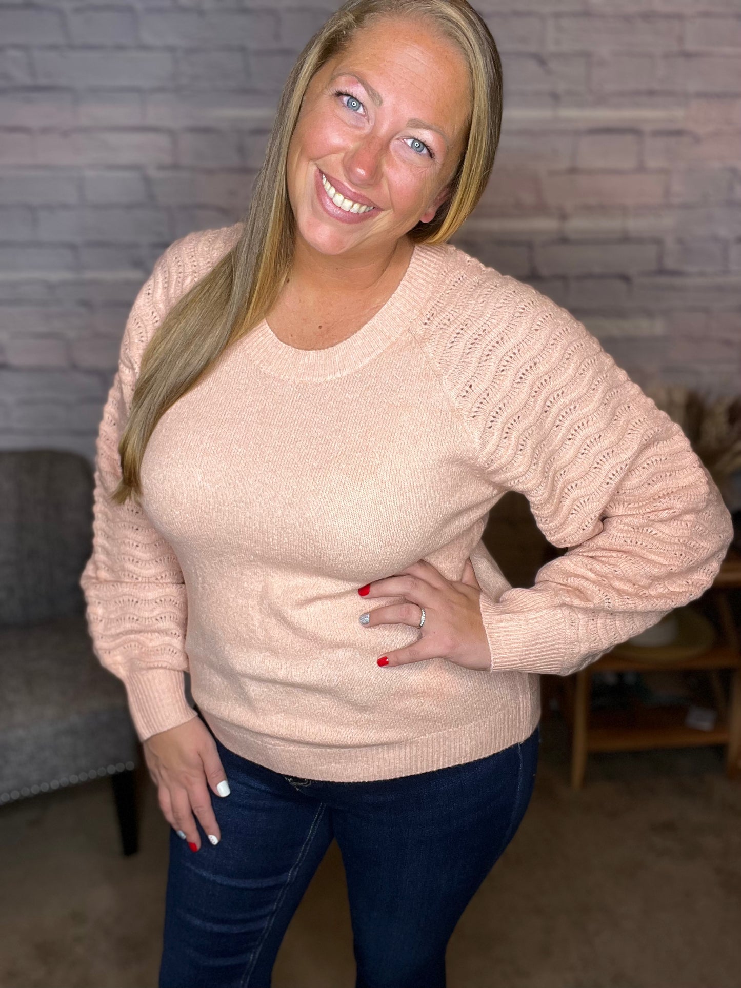 Crewneck Sweater with Wave Knitted Sleeves! 3 Colors!