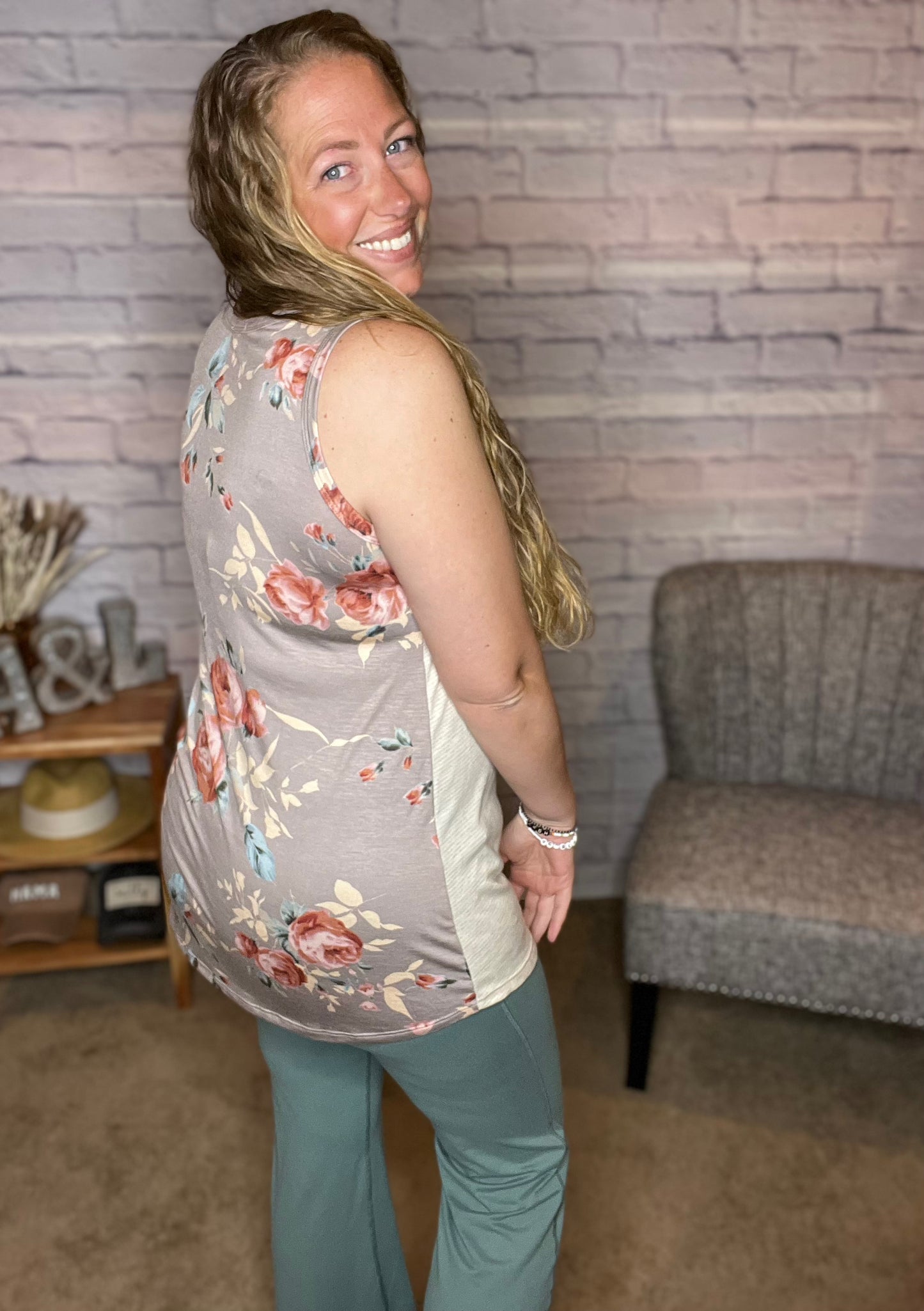 Heily's Floral Stripe Tank