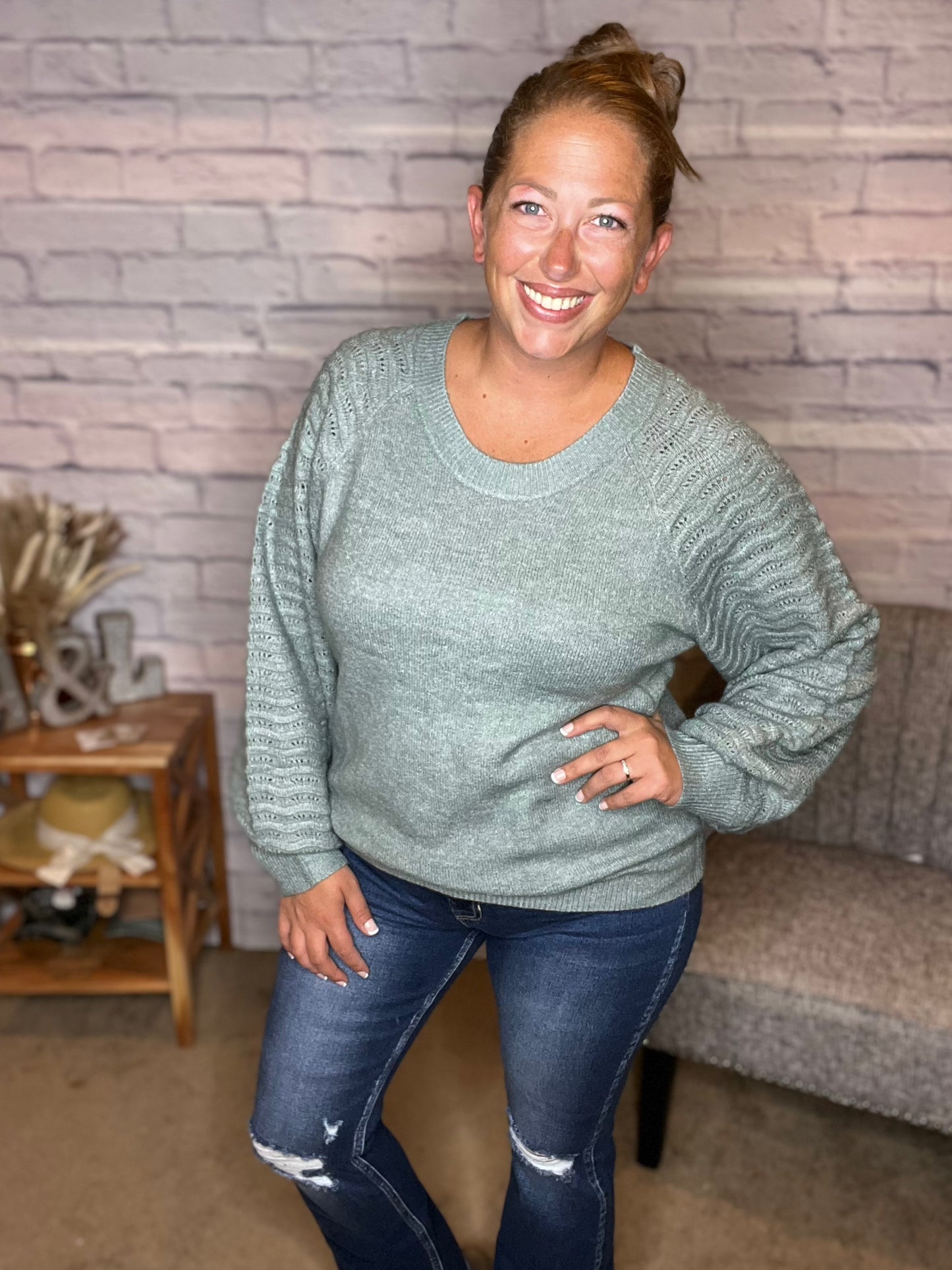 Crewneck Sweater with Wave Knitted Sleeves! 3 Colors!