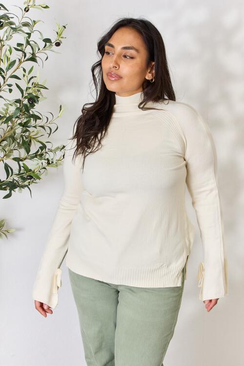It's all in the Details Long Sleeve Turtleneck Knit Top