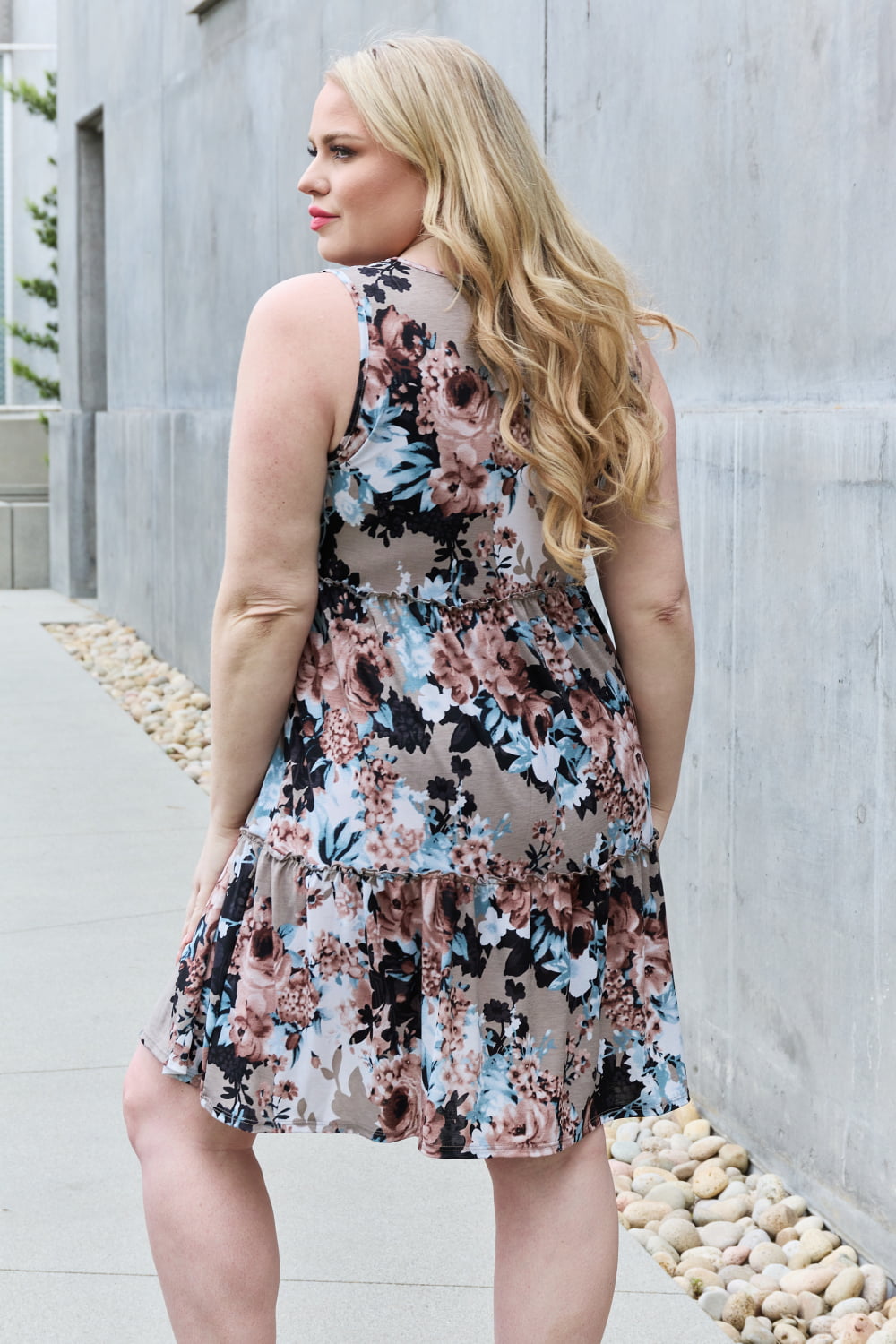 Heimish Fell In Love Floral Sleeveless Dress