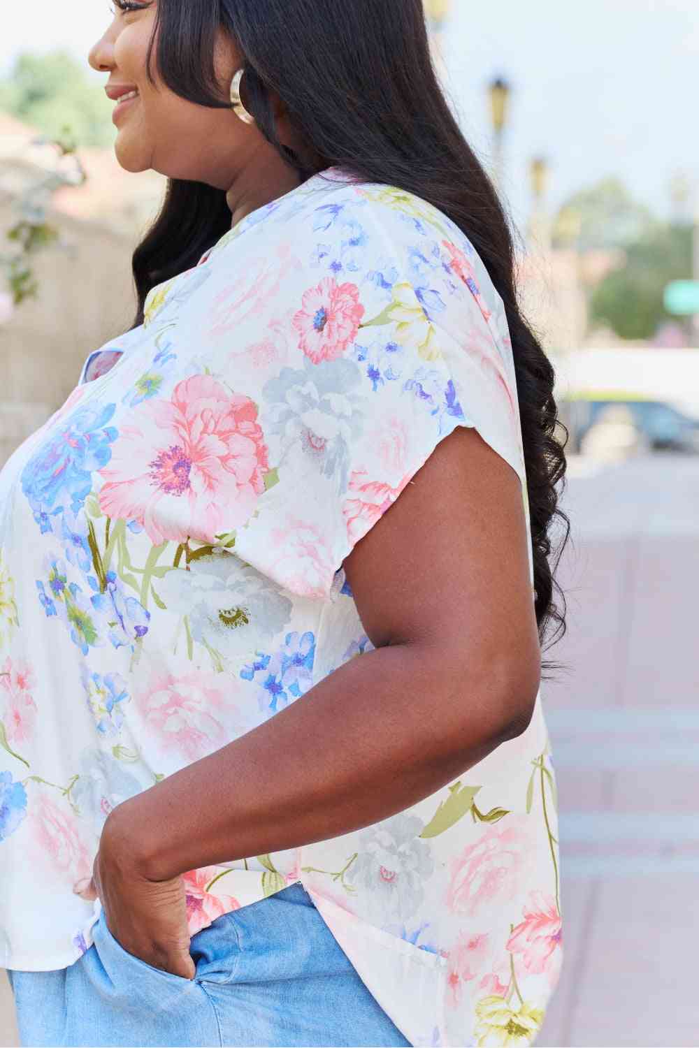 White Birch One And Only Short Sleeve Floral Print Top