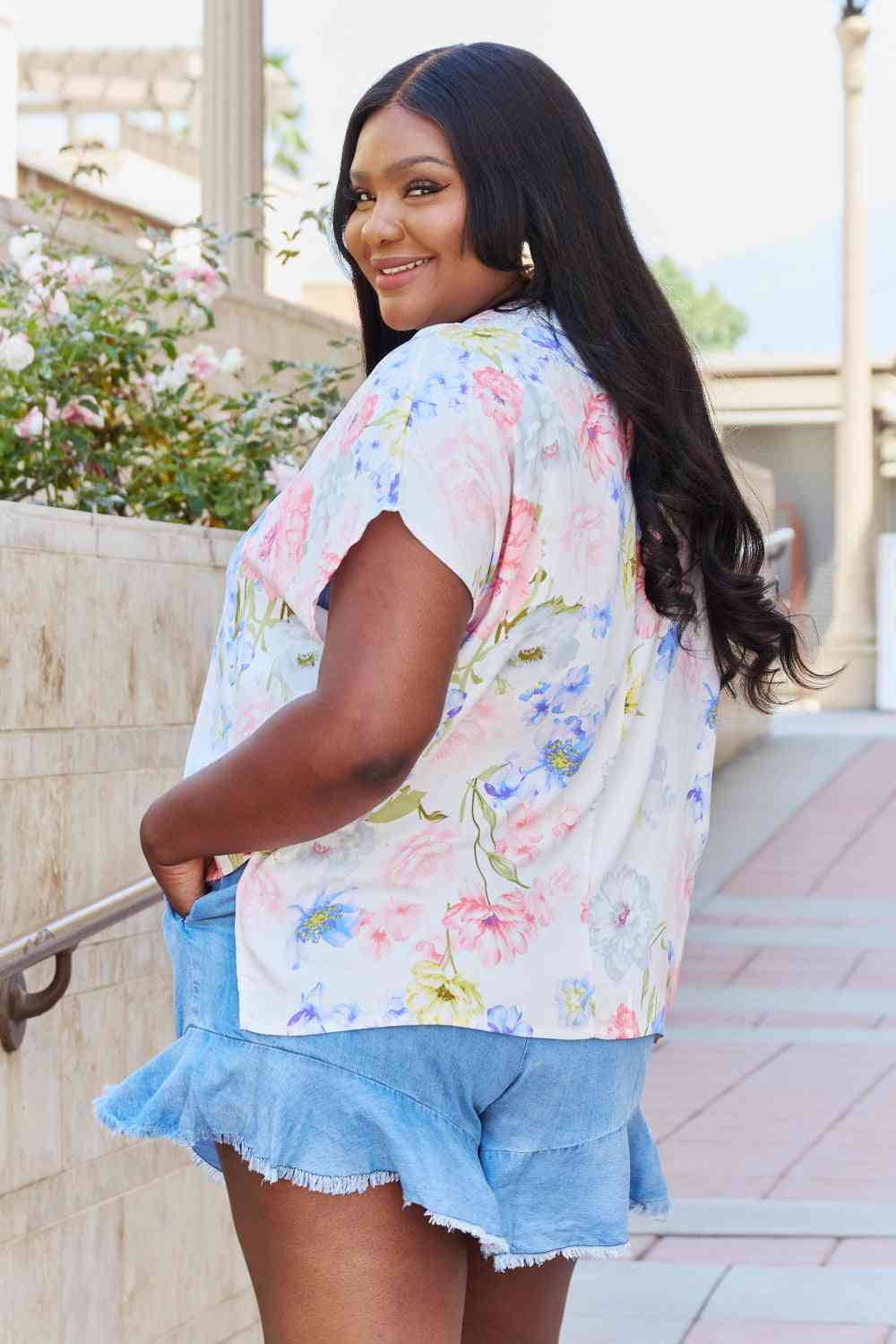 White Birch One And Only Short Sleeve Floral Print Top