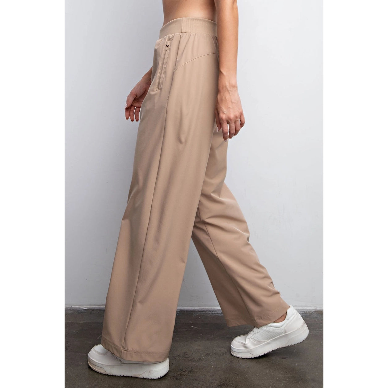 Stretch Woven Straight Pants