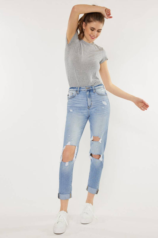The Perfect Summer Mom Jeans by KanCan